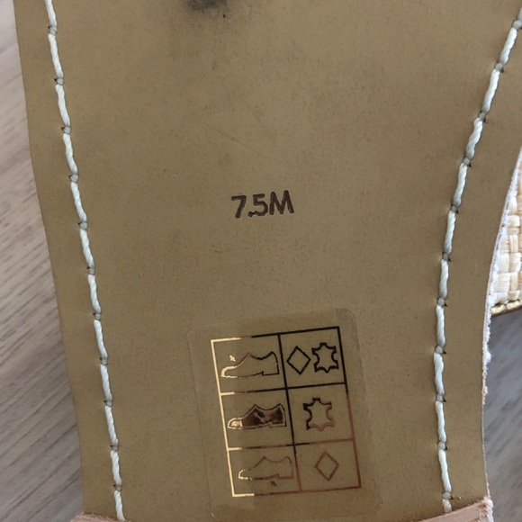 Jack Rogers Women's Gold Trim Rattan Bow Thong Sandals 7.5 M - Picture 9 of 10